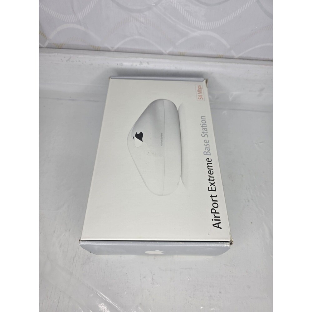 Apple Airport Extreme Base Station A1034 54Mbps With All Cords  IN ORIGINAL BOX